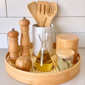 ظروف و لوازم آشپزخانه