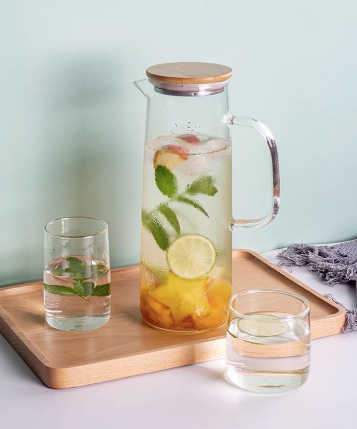 پارچ و لیوان