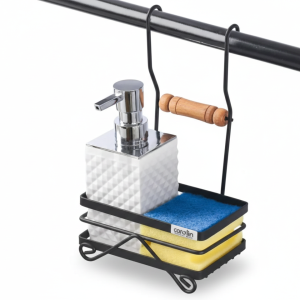 جا اسکاج هلیا کارولین